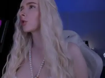 Chaturbate Best live sex cam show of irisice