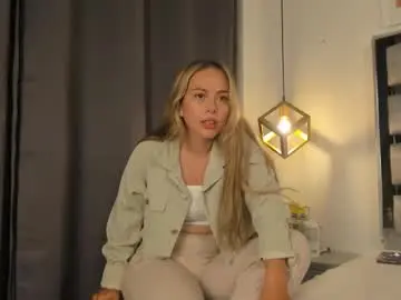 Chaturbate Watch Live Sex Cams of valery_and_dani_