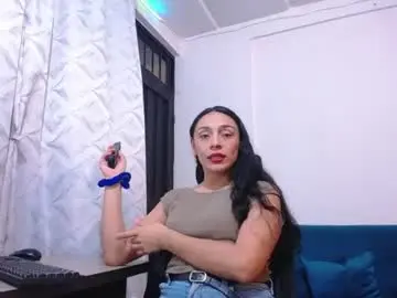 Chaturbate Live Sex Cam of _joanne_and_oliver_