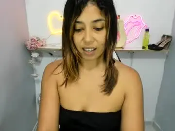 Chaturbate Nude Webcam of dona_tella