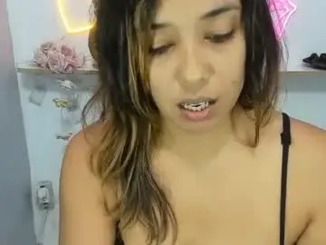 Chaturbate Adult Video Chat of dona_tella