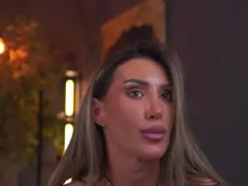 Chaturbate Live Porn of evelyn_evyy