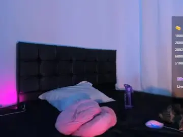 Chaturbate Live Sex Cam of mariebycb