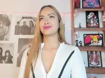 Chaturbate Best live sex cam show of meeowlody
