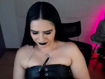 Chaturbate Adult Webcams of emili_evans_