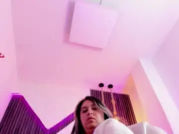 Chaturbate Free Live Porn of mia_dreaam