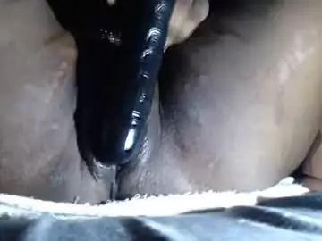 Chaturbate Nude Webcam of freelady1011