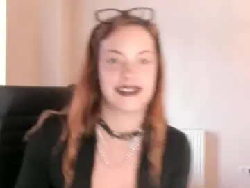 Chaturbate Live Sex Cam of misslilymariaxo