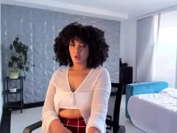 Chaturbate Sex Cam of bronzetease