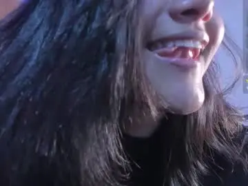 Chaturbate Live Sex Cam of hannahmonttgomery