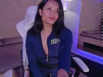 Chaturbate Adult Video Chat of hannahmonttgomery