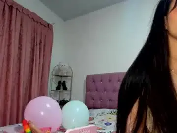 Chaturbate Watch Live Sex Cams of konie_hot