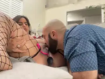 Chaturbate Best live sex cam show of thicc_n_creamy69