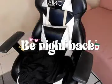 Chaturbate Live Sex of lillyjonnes_