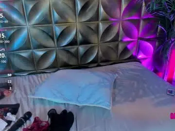 Chaturbate Live Sex Cam of dayanne_campbelll