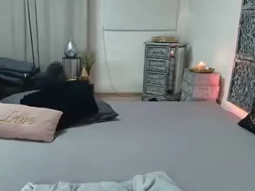 Chaturbate Live Sex Cam of evabarbi