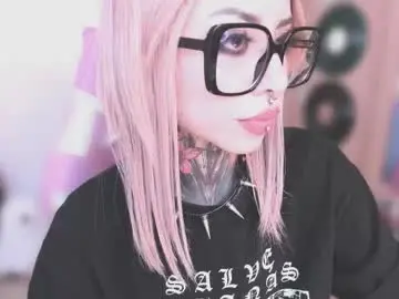 Chaturbate Watch Live Sex Cams of nikkiramone