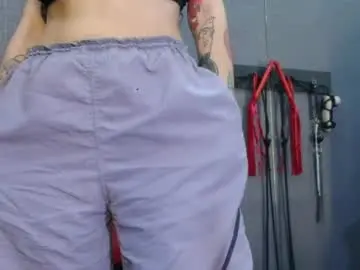 Chaturbate Free Porn Cam of enchantressqueen