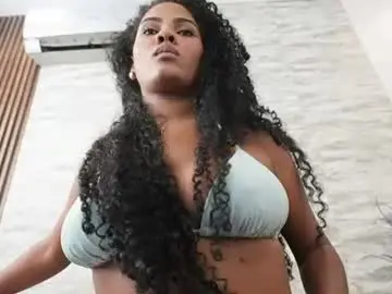 Chaturbate Watch Live Sex Cams of naomixjones1