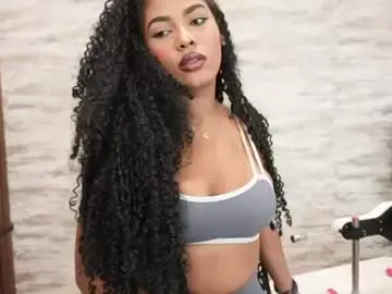 Chaturbate Watch Live Sex Cams of naomixjones1