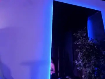 Chaturbate Live Sex Cam of taylor_jonnees