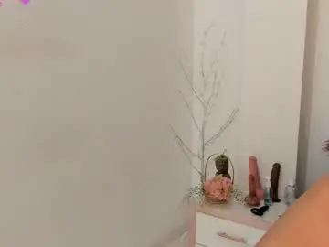 Chaturbate Live Sex Cam of anastasia_lion1