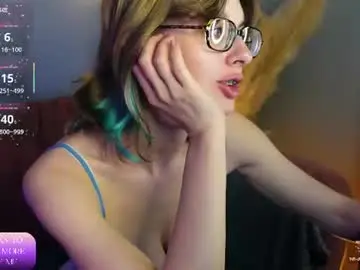 Chaturbate Live Sex Cam of rubytwinkle
