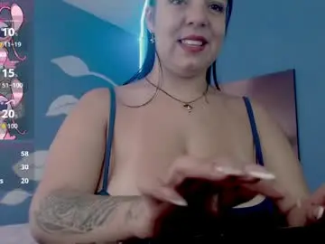 Chaturbate Free Porn Cam of arianagloww