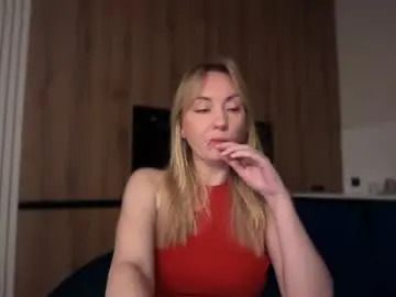 Chaturbate Live Sex Cam of nuvellaa