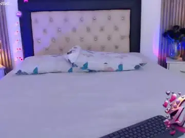 Chaturbate Live Porn of zoee_joness
