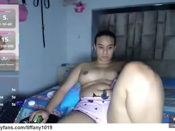 Chaturbate Adult Webcam of pink__tiffany