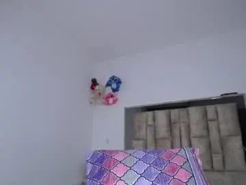 Chaturbate Sex Cam of pink__tiffany