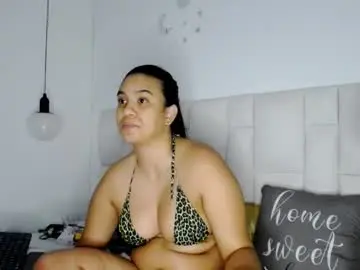 Chaturbate Free Live Porn of pink__tiffany