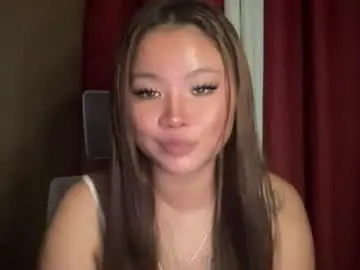 Chaturbate Adult Webcams of oliviaxxmore69