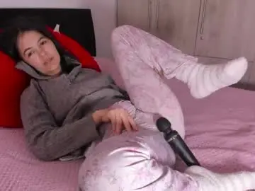 Chaturbate Watch Live Sex Cams of sarasweet_4