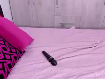 Chaturbate Free Live Porn of sarasweet_4