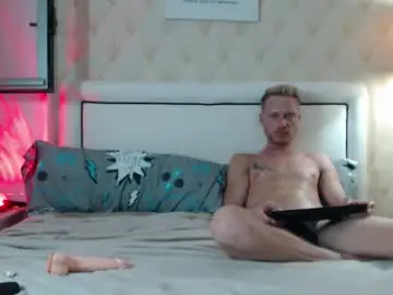 Chaturbate Watch Live Sex Cams of redheadxxl