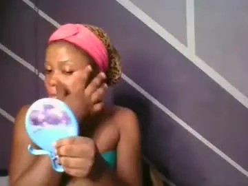 Chaturbate Adult Webcams of sweet_berry31