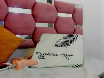 Chaturbate Watch Live Sex Cams of celeste_smmith_