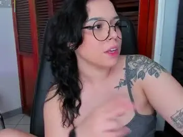 Chaturbate Live Sex of dubraska_rubio