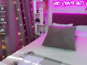 Chaturbate Live Sex Cam of katyaneilson