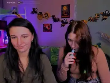 Chaturbate Live Sex Cam of victoria_pretty_