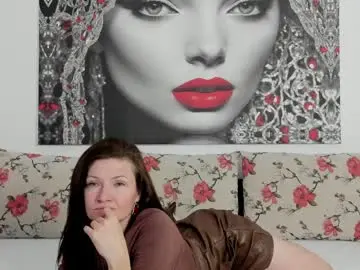 Chaturbate Free Porn Cam of illegalbeauty87