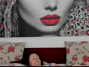 Chaturbate Sex Cam of illegalbeauty87
