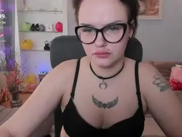 Chaturbate Live Sex of kamilagame