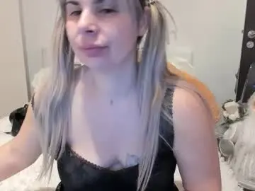 Chaturbate Sex Cam of eroticsensualkitty4u