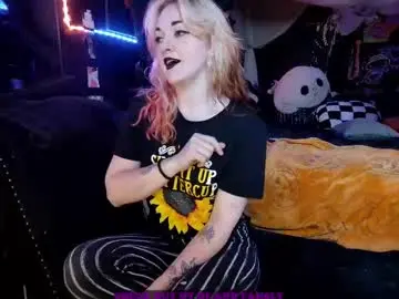 Chaturbate Watch Live Sex Cams of gigglemethis22
