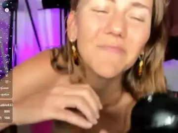 Chaturbate Nude Webcam of jasminedaze888