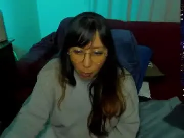 Chaturbate Adult Video Chat of ella_harry