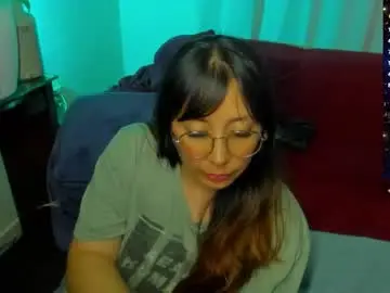 Chaturbate Nude Webcam of ella_harry